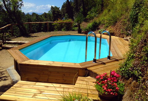 Podere la Botte, Pool, Lari: Bois, Loisir, Piscine, Tache De Bois, Dur, Arrière-Cour, Eco Hôtel, Planche, Mobilier De Jardin