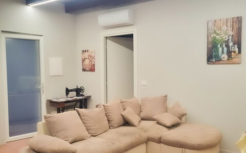 Alma Montis - Frabosa Sottana: Design Intérieur, Sol, Bois, Meubles, Sol, Plafond, Éclairage, Pièce, Salon, Appartement