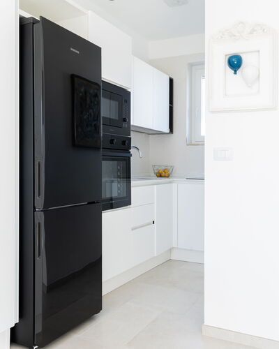 La Casa di Connie: Appareil De Cuisine, Principaux Appliance, Design Intérieur, Sol, Électroménager, Cuisine, Sol, Réfrigérateur, Meubles, Domicile
