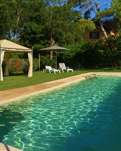Appartamento Girasole Seaside and Pool: Piscine, Recours, Ombre, Arrière-Cour, Jardin, Eco Hôtel, Loisir, Aménagement Paysager, Hacienda, Caractéristique De L'Eau