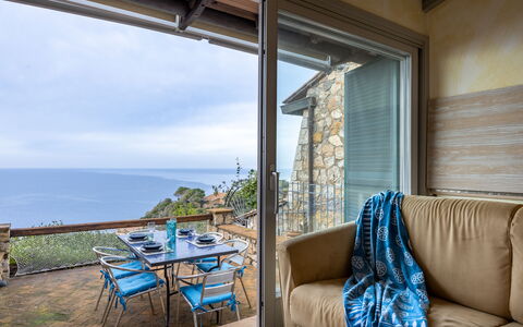 Stella Marina Apartment with Pool, Porto Santo Ste: Meubles, Mer, Chaise, Balcon, Océan, Eco Hôtel, Recours, Côte, Table Cuisine Et Salle A Manger, Table Basse