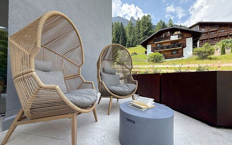 Domus Canazei: Meubles, Chaise, Mobilier De Jardin, Osier, Matériau Naturel, Salon, Conception, Accoudoir, Plante D'Appartement, Canapé
