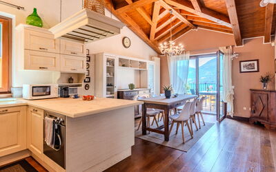 Logement:&nbsp;La Terrazza sul Lago 623.2
