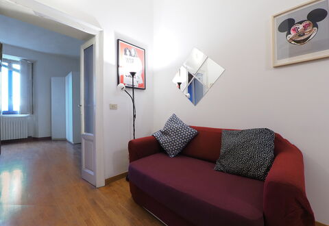 Suite Meda: Meubles, Mur, Design Intérieur, Sol, Sol, Bois, Pièce, Appartement, Canapé, Salon