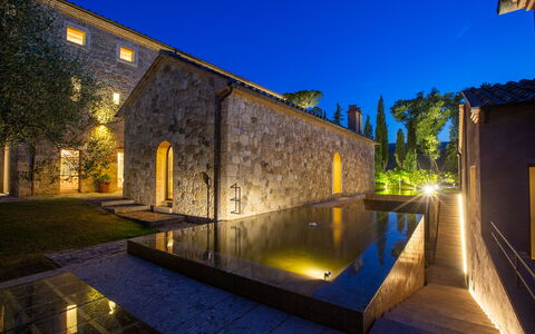 Poggio Mori 20: Éclairage Paysager, Piscine, Tuile