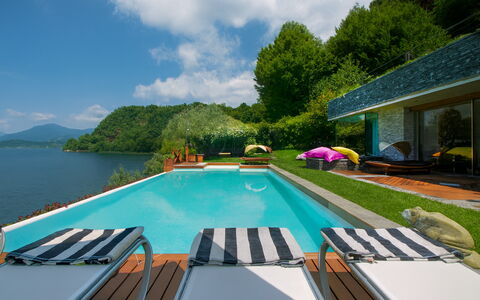 Isa Villa: Piscine, Cotiers Et Relief Océaniques, Recours, Lac, Côte, Tropiques, Eco Hôtel, Du Son, Réservoir