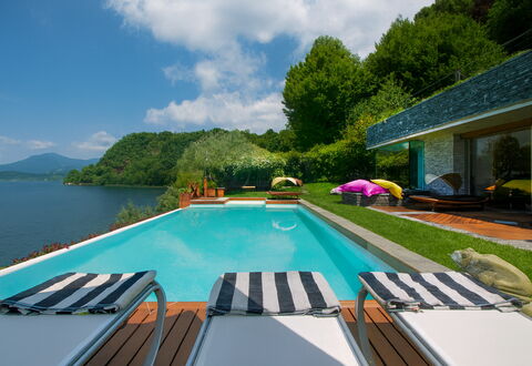 Isa Villa: Piscine, Cotiers Et Relief Océaniques, Recours, Lac, Côte, Tropiques, Eco Hôtel, Du Son, Réservoir