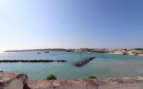 Giulia: Ciel, Ressources En Eau, Bleu, L'Eau, Plan D'Eau, Voie Navigable, Mer, Horizon, Côte, Cotiers Et Relief Océaniques