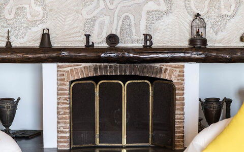 Villa Desideria: Foyer, Matériau Naturel, Dur, Salon, Conception, Chaleur, Life Photographie, Peindre, Cheminée