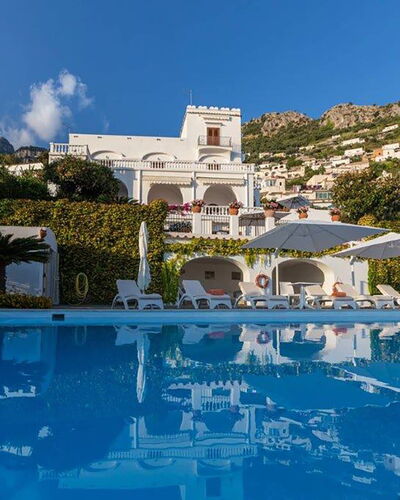 Villa Desideria: Piscine, Recours, Ville Resort, Hôtel, Thermes, Villa, Village De Montagne, Hacienda, Hôtel Boutique