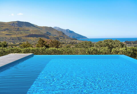 Villa Marcello: Bleu, Piscine, Recours, Composite, Loisir, Eco Hôtel, Tropiques, Hôtel, Tuile, Caractéristique De L'Eau