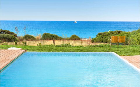 Villa Smeralda: Bleu, L'Eau, Mer, Piscine, Cotiers Et Relief Océaniques, Loisir, Océan, Recours, Ombre, Côte