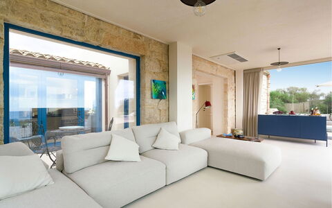 Villa Smeralda: Sol, Sol, Meubles, Design Intérieur, Architecture, Appartement, Domicile, Canapé, Salon