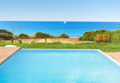 Villa Smeralda: Bleu, L'Eau, Mer, Piscine, Cotiers Et Relief Océaniques, Loisir, Océan, Recours, Ombre, Côte