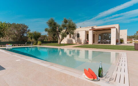 Villa Il Gelsomino: Piscine, Architecture, Biens, Aménagement Paysager, Jardin, Hacienda, Recours, Manoir, Villa, Ombre