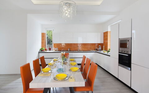 Villa del Cantone: Meubles, Design Intérieur, Sol, Chaise, Cuisine, Bois, Sol, Table, Table Cuisine Et Salle A Manger, Domicile