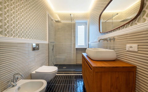 Casa Mario: Mur, Sol, Design Intérieur, Luminaire Plomberie, Lavabo, Salle De Bains, Évier, Sol, Plafond, Robinet