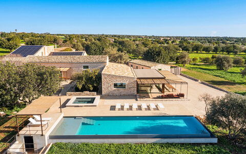 Villa del Sole: Piscine, Biens, Recours, Composite, Eco Hôtel, Ferme, Villa, Hacienda, Aménagement Paysager, Cour