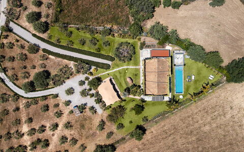 Villa Monica: Arbre, Paysage, Zone Résidentielle, Plaine, Lot Terre, Biens, Domicile, Zone Rurale, Photographie Aérienne, Vue Du Ciel