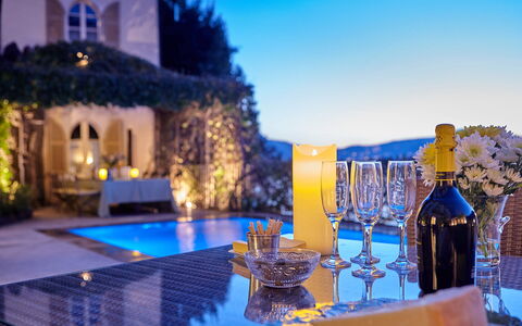 Villa Silva: Bleu, Piscine, Recours, Eco Hôtel, Biens, Hacienda, Villa, Éclairage Paysager, Hôtel, Mobilier De Jardin