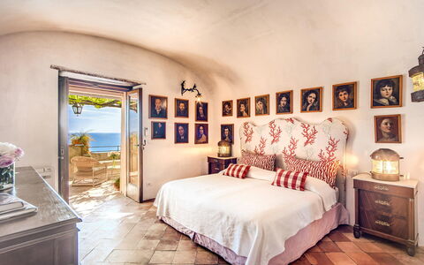 Villa San Giacomo: Meubles, Recours, Chaise, Pot De Fleur, Hôtel, Plante D'Appartement, Villa, Linge, Chambre, Salon