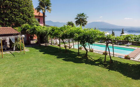 Mariuccia 3: Recours, Ville Resort, Hacienda, Eco Hôtel, Mobilier De Jardin, Piscine, Villa, Balcon