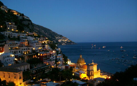 Casa Mauro: Plan D'Eau, Côte, Mer, Cotiers Et Relief Océaniques, Navire, Océan, Bateau, Rive, Plage, Ville Resort