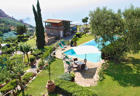 The Sea Farmhouse: Piscine, Recours, Zone Résidentielle, Eco Hôtel, Biens, Station De Montagne, Villa, Chaîne De Montagnes, Hacienda, Ville Resort