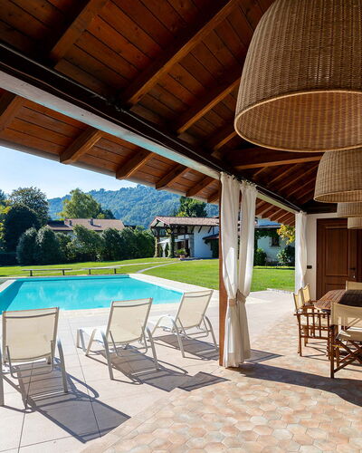 Villa Brin: Recours, Piscine, Ferme, Eco Hôtel, Chalet, Biens, Ombre, Hacienda, Villa, Structure En Plein Air