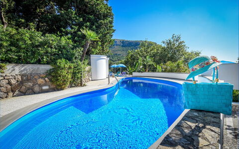 Villa Lamaro: Bleu, L'Eau, Piscine, Composite, Recours, Loisir, Eco Hôtel, Ombre, Aménagement Paysager, Hôtel