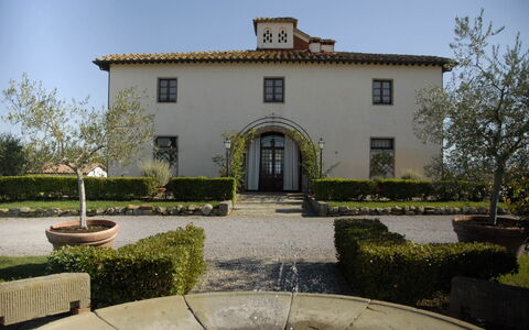 Villa Michelangelo: Arbuste, Domicile, Biens, Porte, Jardin, Chalet, Ferme, Villa, Aménagement Paysager, Hacienda