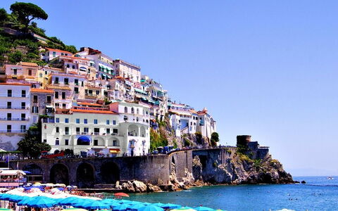 Casa Amalfitana: Bleu, Été, Côte, Cotiers Et Relief Océaniques, Mer, Attraction Touristique, Plage, Océan, Ville Resort