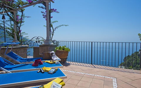 Casa Gemma: Bleu, Pot De Fleur, Balcon, Mer, Océan, Mobilier De Jardin, Plante D'Appartement, Recours, Balustre, Côte