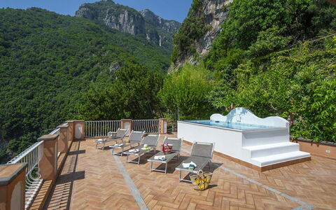 Casa Gioia: Montagnes Relief, Montagne, Colline, Chaîne De Montagnes, Piscine, Recours, Station De Montagne, Vallée, Eco Hôtel, Crête