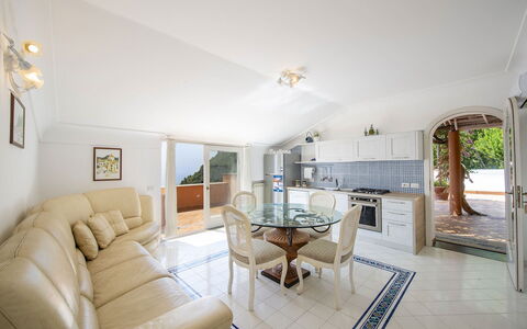 Casa Gioia: Meubles, Design Intérieur, Sol, Sol, Plafond, Canapé, Table, Pièce, Chaise, Salon