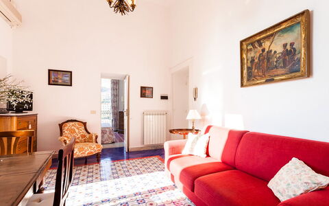 Casa Praiano: Design Intérieur, Sol, Mur, Meubles, Sol, Bois, Canapé, Salon, Pièce, Plafond
