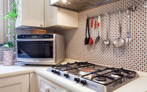 Casa Rossella: Cuisine, Appareil De Cuisine, Principaux Appliance, Cuisinière, Comptoir, Gaz Poele, Le Fourneau, Électroménager, Cooktop, Design Intérieur