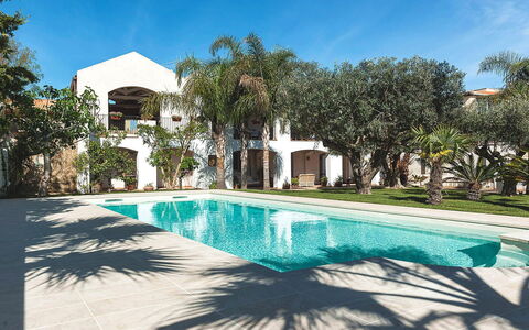 Casa Tika: Piscine, Zone Résidentielle, Recours, Biens, Composite, Hacienda, Ombre, Villa, Eco Hôtel, Manoir