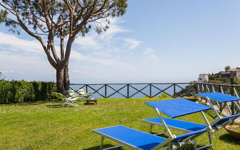 Il Giardino di Ravello: Bleu, Mer, Océan, Ombre, Côte, Balcon, Eco Hôtel, Recours, Mobilier De Jardin, Villa