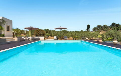 Villa Almond: Bleu, Piscine, Recours, Eco Hôtel, Aménagement Paysager, Ombre, Hacienda, Mobilier De Jardin, Hôtel