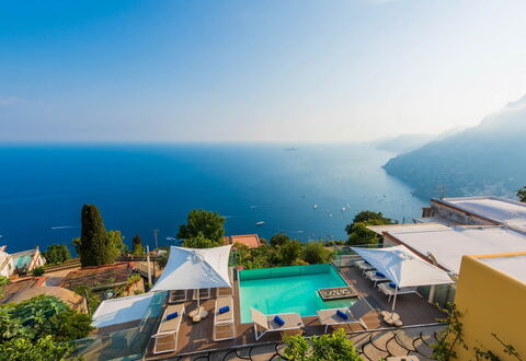 Villa Amanda: Piscine, Recours, Cotiers Et Relief Océaniques, Mer, Côte, Vue Du Ciel, Photographie Aérienne, Eco Hôtel, Océan