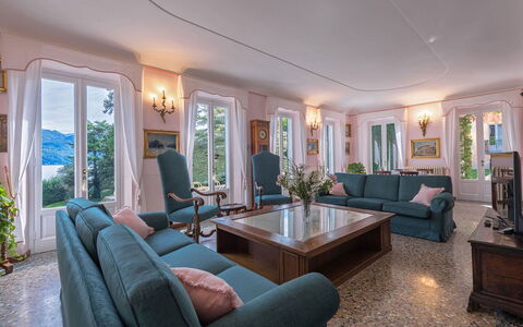 Villa Camilla: Meubles, Design Intérieur, Domicile, Appartement, Pièce, Chaise, Plafond, Canapé, Salon