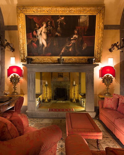 Palazzo Santa Croce: Meubles, Design Intérieur, Sol, Plafond, Éclairage, Sol, Cadre, Luminaire, Pièce, Salon