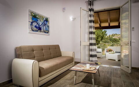 Villa Gea: Meubles, Design Intérieur, Sol, Sol, Pièce, Appartement, Canapé, Domicile, Salon, Plafond