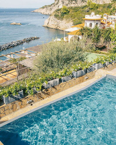 Villa Heart: L'Eau, Plan D'Eau, Piscine, Recours, Cotiers Et Relief Océaniques, Côte, Mer, Eco Hôtel, Ville Resort, Rive