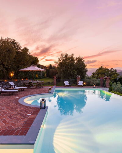 Villa Il Castagno: Piscine, Paysage, Recours, Crépuscule, Eco Hôtel, Biens, Hacienda, Soirée, Villa, Ferme