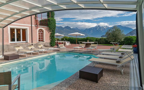 Villa Meridiana: Colline, Chaîne De Montagnes, Jardin, Recours, Biens, Piscine, Vallée, Station De Montagne, Eco Hôtel, Alpes