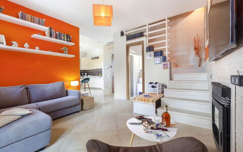 Villa Mouna: Design Intérieur, Meubles, Sol, Mur, Sol, Bois, Canapé, Pièce, Salon, Plafond