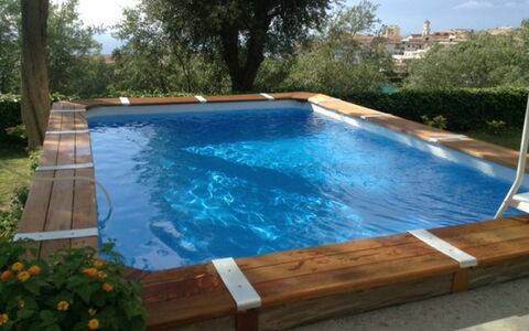 Villa Torre del Sole: Piscine, Composite, Loisir, Tache De Bois, Arrière-Cour, Dur, Caractéristique De L'Eau