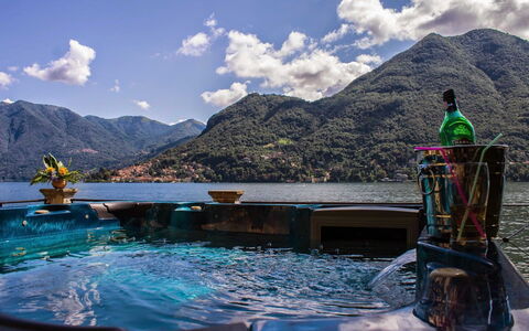 Villa Virginia: L'Eau, Montagnes Relief, Montagne, Colline, Chaîne De Montagnes, Piscine, Loisir, Bateau, Recours, Station De Montagne